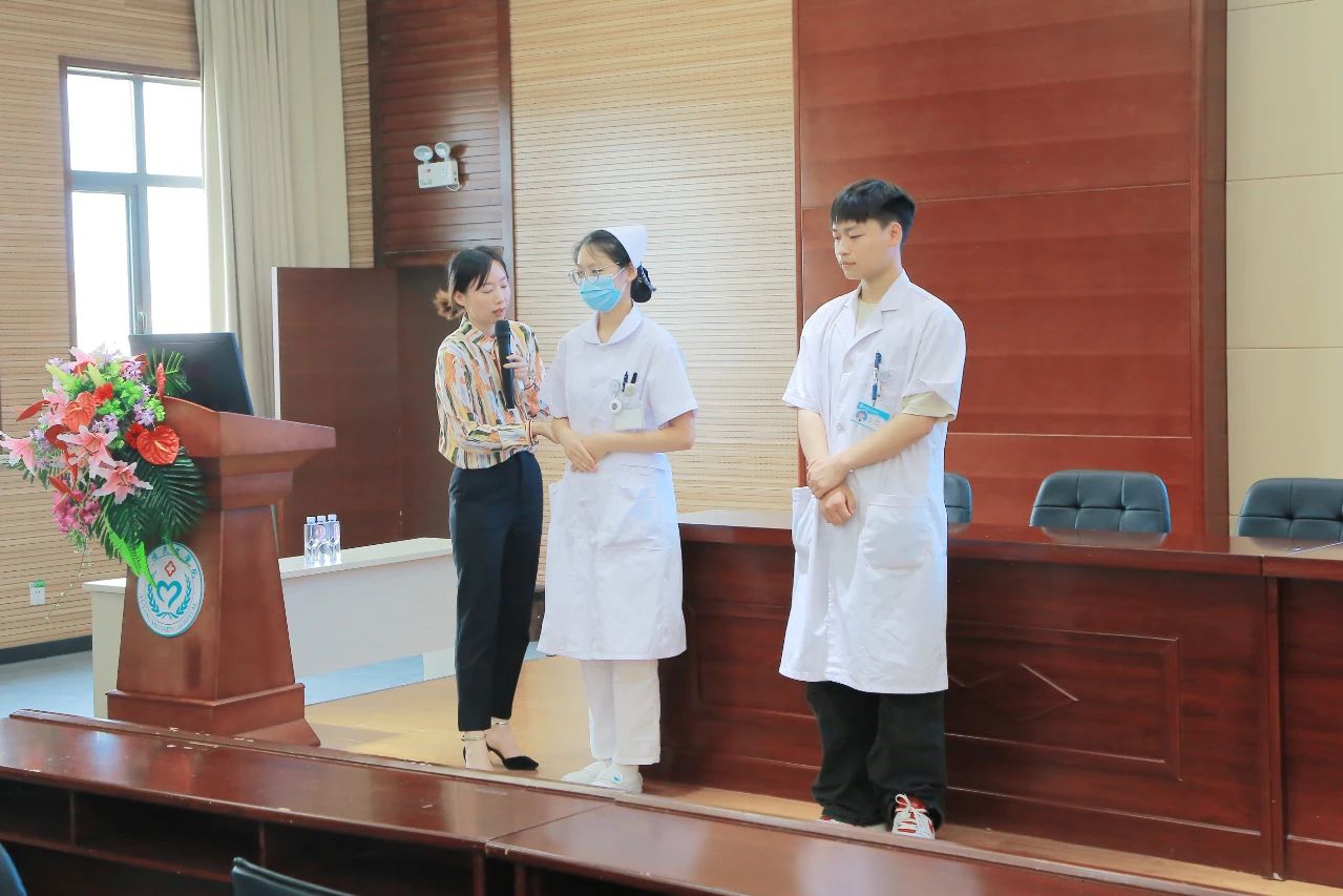 阜阳民生医院开展改善医疗服务提升患者就医体验专题培训
